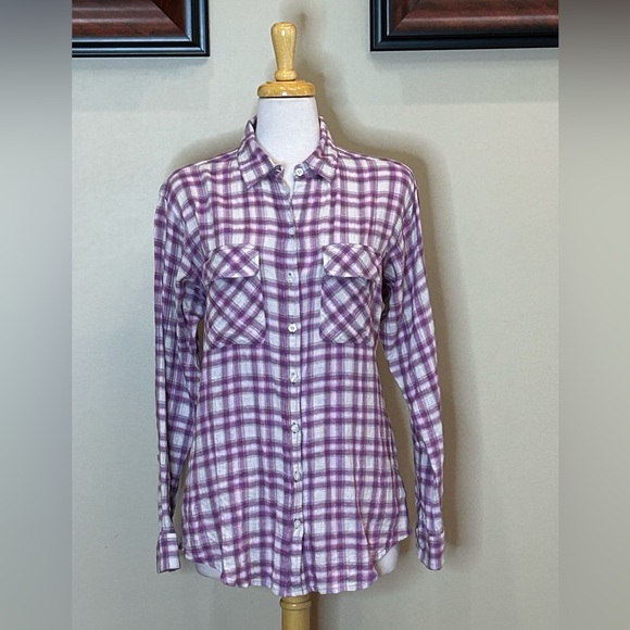 CAbi Tops - Cabi | Size Medium Lavender Plaid Button-Up Collared Shirt